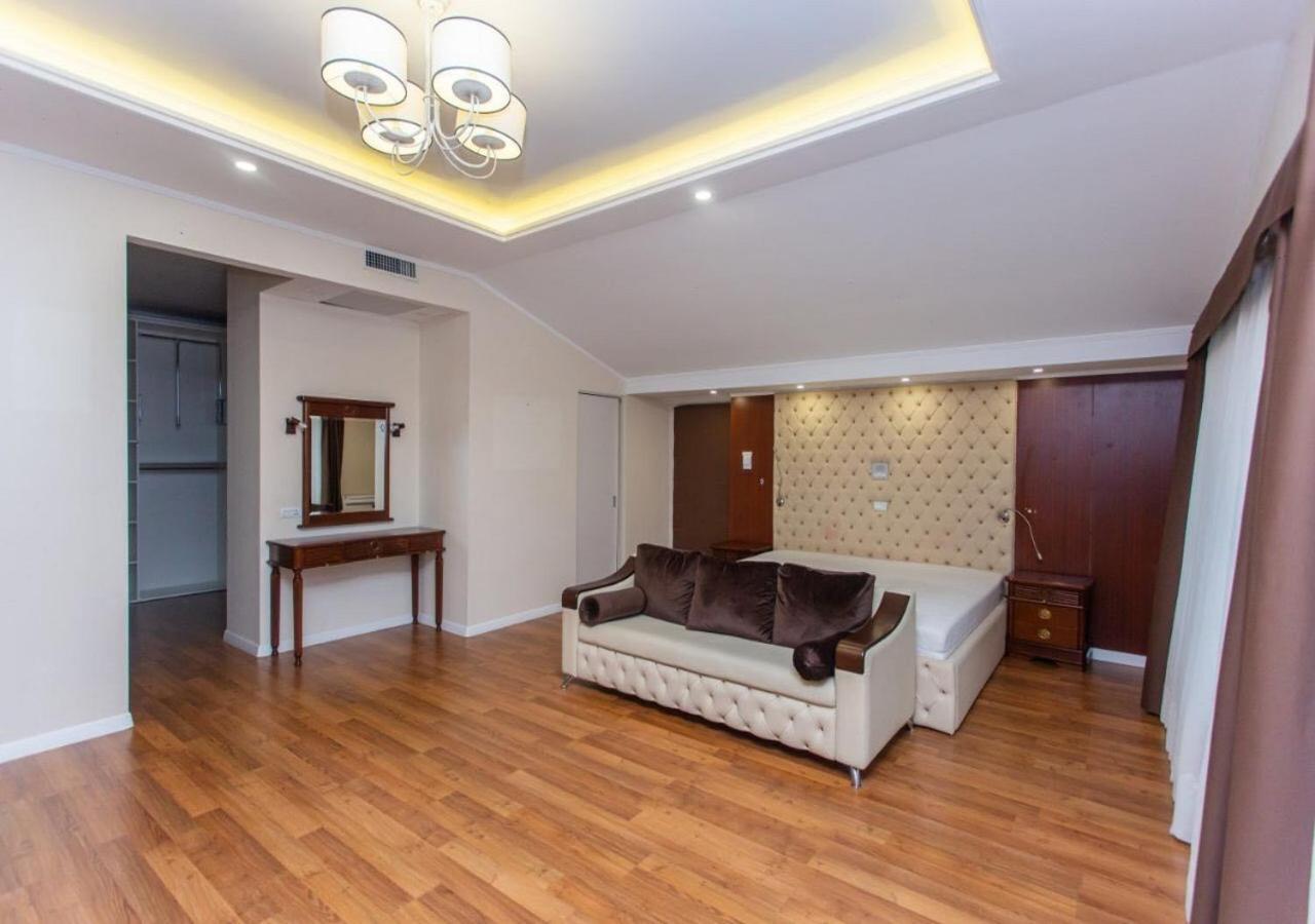 Hotel Olsi Кишинев Стая снимка