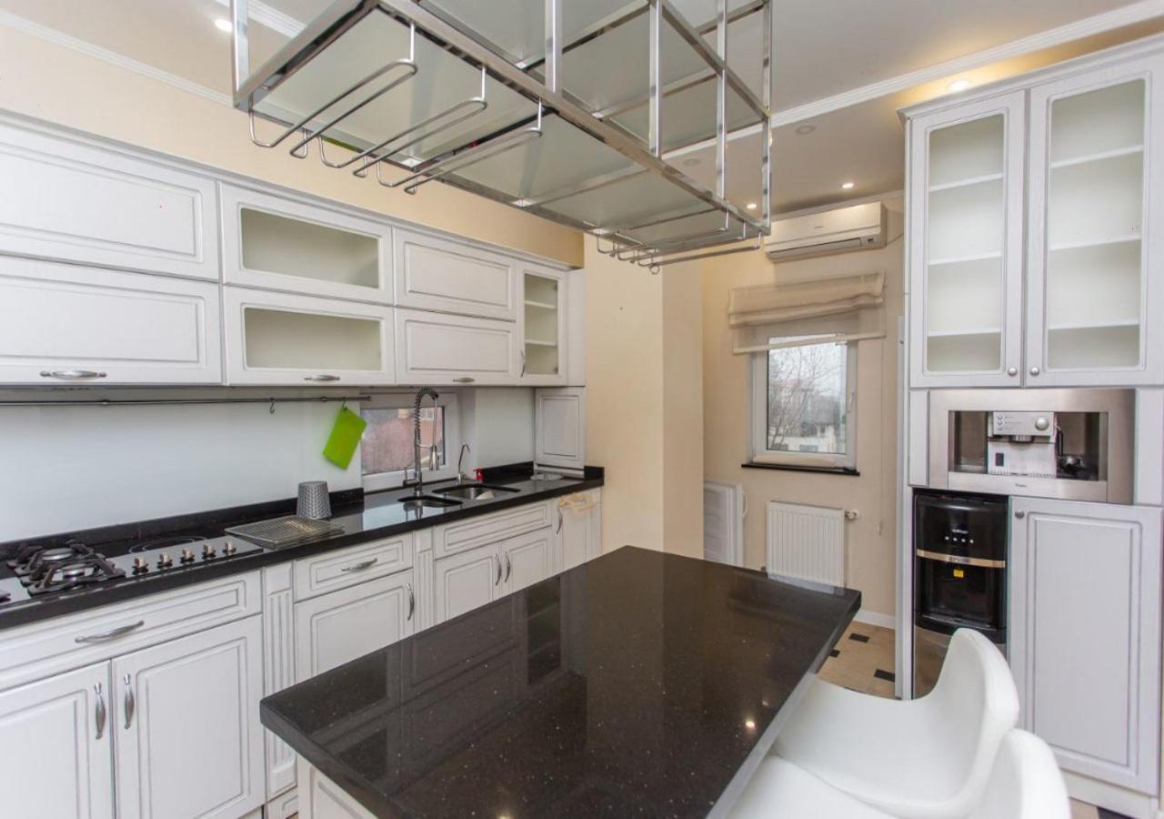 Hotel Olsi Кишинев Стая снимка