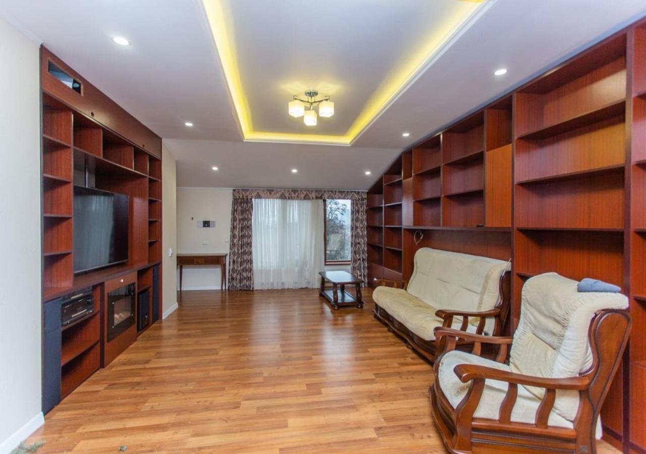 Hotel Olsi Кишинев Стая снимка