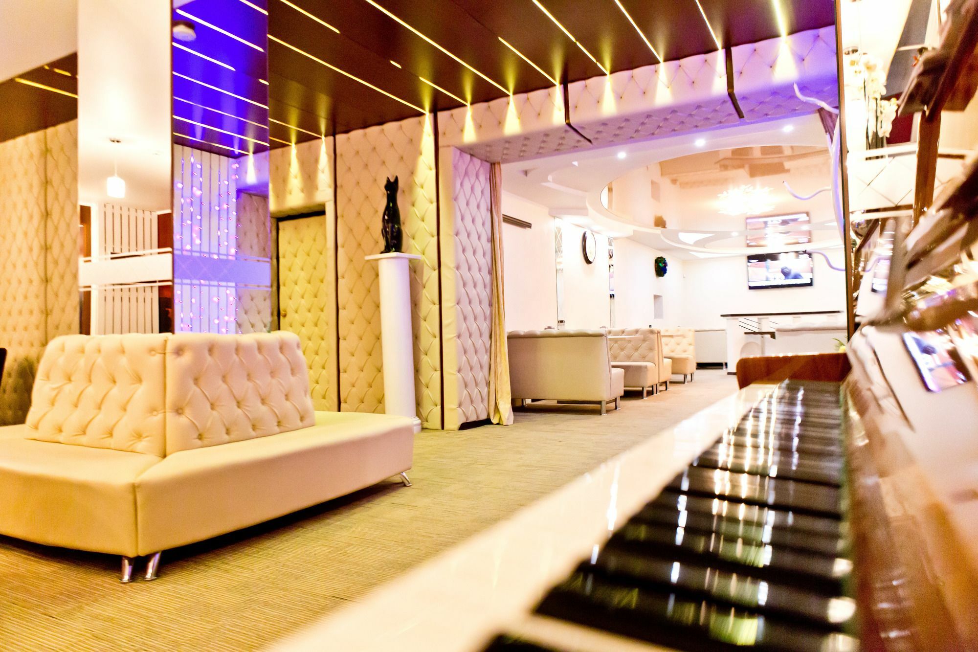 Hotel Olsi Кишинев Екстериор снимка